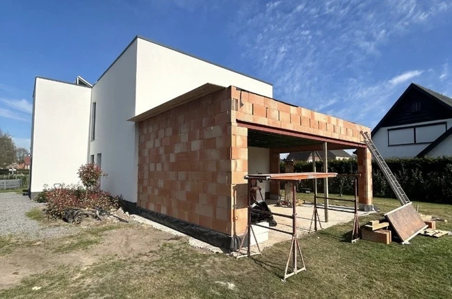 2. Ruwbouw van hetzelfde echte aanbouwproject